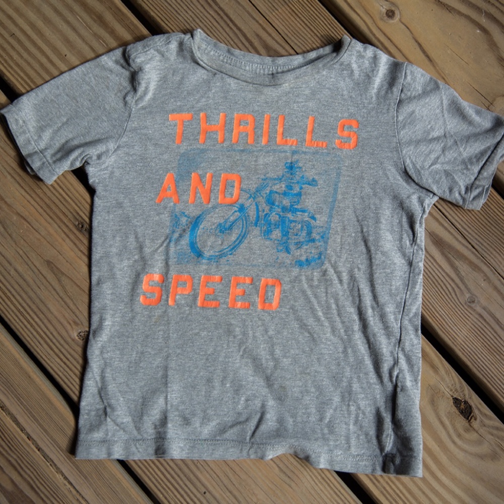 Gap kids t-shirt with dirt bike motorcycle size 4 to 5 boys XS
